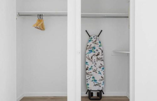 Kips Bay 1br w doorman wd nr East River NYC-978 - Foto 14