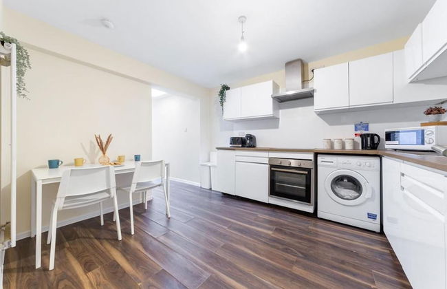 Stunning Double Bed Room In Isleworth TW7 - Foto 6