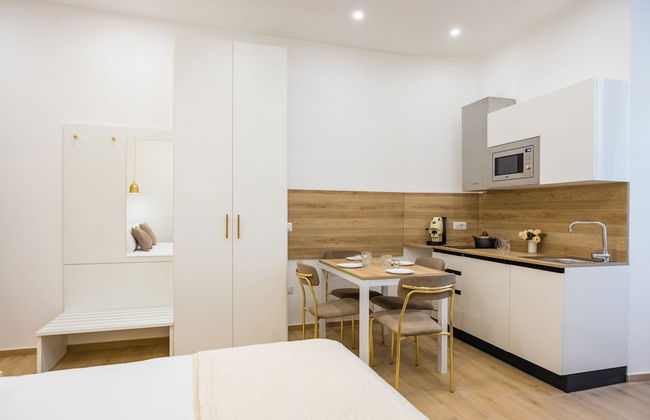 4 Stelle Housing - Rooms and Apartments - Foto 22