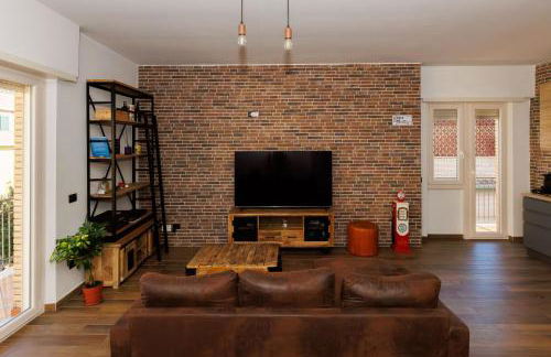 Industrial Loft in Rome - Metro C to Colosseum - Foto 7