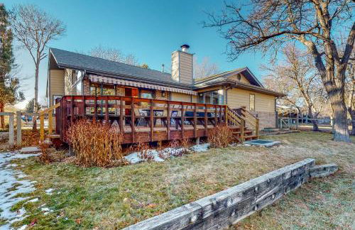 Work and Play! Spacious Lake-View Home in Greeley - Foto 32