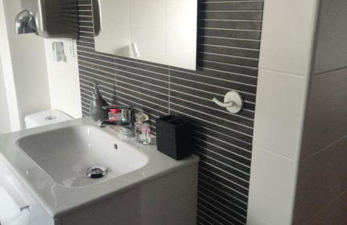 Nuevo! Apartamento con garaje - Foto 31