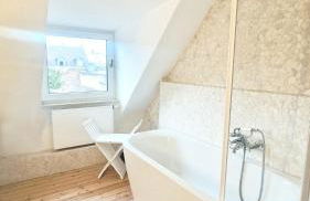 64 qm Harmonic Design mit Küche, ruhige und begrünte Lage , Innenstadt Ost - Foto 16