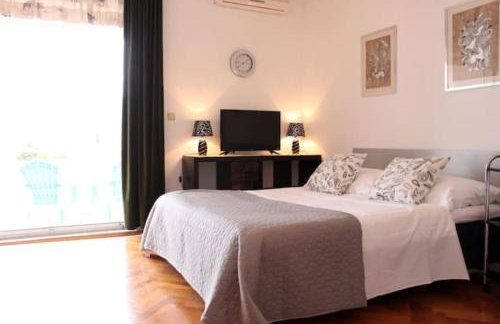 Maia's Beach Studio Žnjan - Photo 15