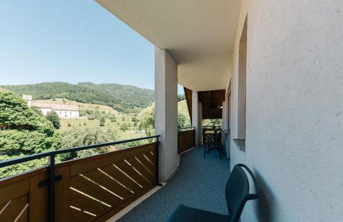 Moderne 3 Zi.-FeWo BlackForest Art Nähe Freiburg - Foto 12