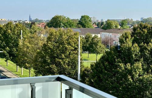 Cozy Apartment 4p Tram at doorstep - Foto 20