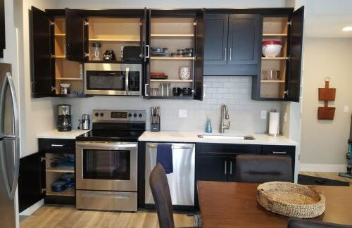 Spacious Condo Downtown Traverse City - Foto 10