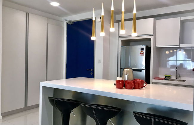 Sunset Seaview Vacation Condos at Infinity Avenue - Foto 61