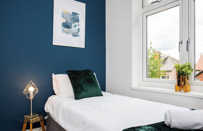 Spacious 5 Bed House Newcastle Gateshead - Photo 31