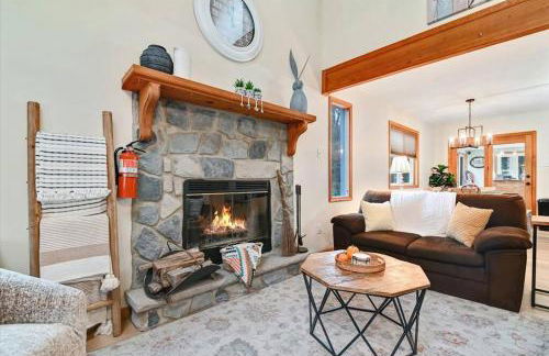 Rustic Modern Retreat in Poconos - Foto 6