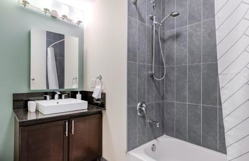 Loop Studio w Pool Gym nr Theatre District CHI-248 - Photo 11