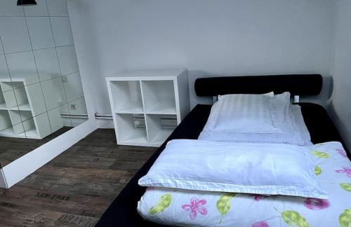 Train Fans Guesthouse - Foto 8