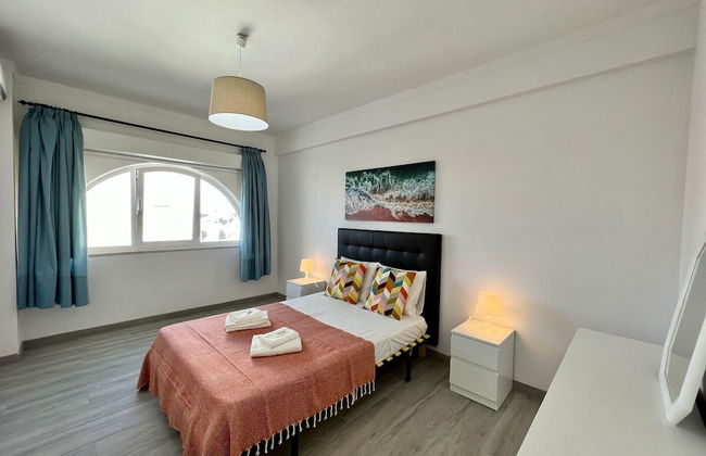 Albufeira Downtown With Pool by Homing - Photo 6