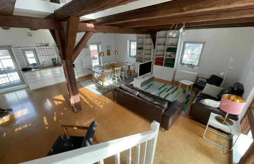 Liebevoll eingerichtetes Ferienhaus mit großem Garten - Foto 1