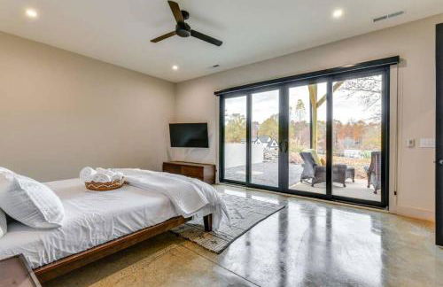 The Flat - A Lake View Retreat with Dock Access - Foto 16