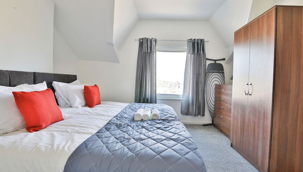 1 Bed Flat Near Cardiff City Centre - Foto 2, Habitación