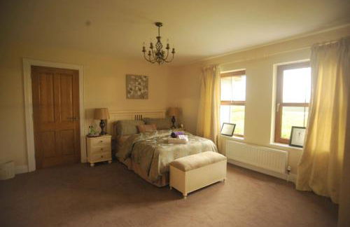 Knockalla luxury property with hot tub suitable for families - Foto 20