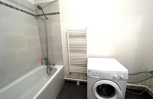 Paris La-Defense - U Arena - 2 Bedrooms - Terrace & Wifi - Foto 22