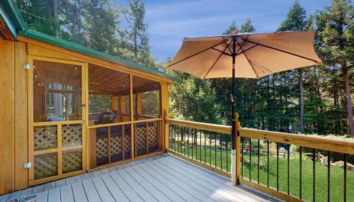 Hemlock Ridge Retreat - Photo 4