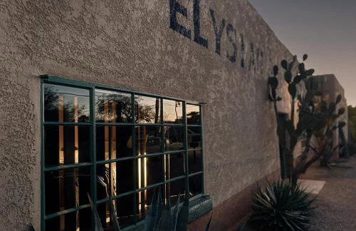 Curated Barrio Stay with Salt-Spun Magic Debut Mid March - Foto 33