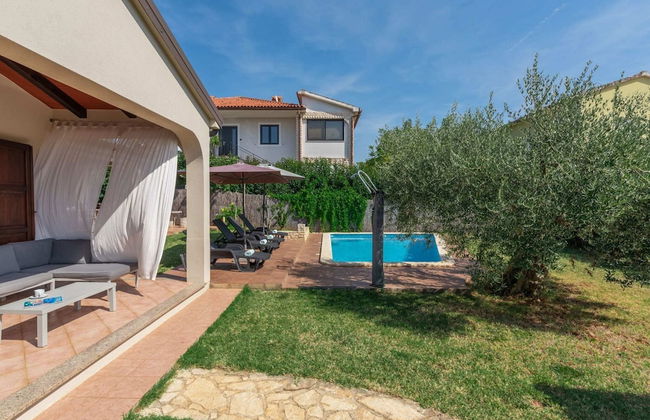 Holiday House in Novigrad With Pool - Foto 12