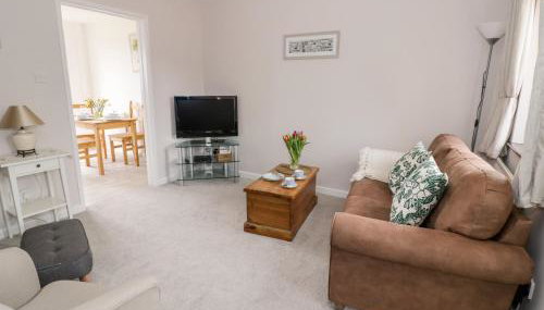 Kite Cottage - Photo 2