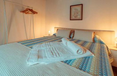 Charming Holiday House - House & Apartment - Photo 11