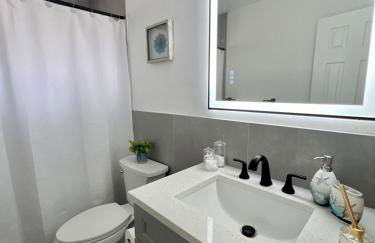 20 OFF BLUE WAVE 10min Beach and Airport - Foto 30