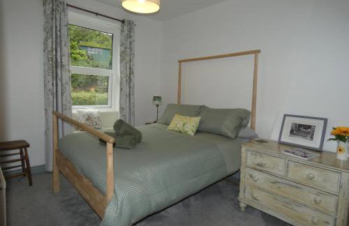 The Hideaway Holmfirth - Photo 4