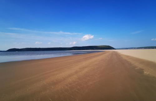Chapel View, A charming one-bedroom cottage nestled in the heart of the historic township of Laugharne - Photo 14