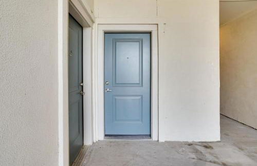 Pool Access, 1 Mi to Shops and Eats Crowley Rental - Foto 20