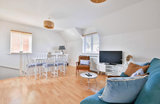 2 Bed House Near Beach with Free Parking - Foto 72