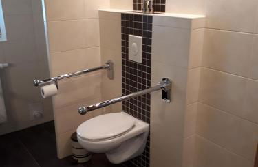 Familienurlaub in Ostfriesland für max 7 Pers in 2 Wohnungen, auch Einzeln Wohnungen - Photo 2