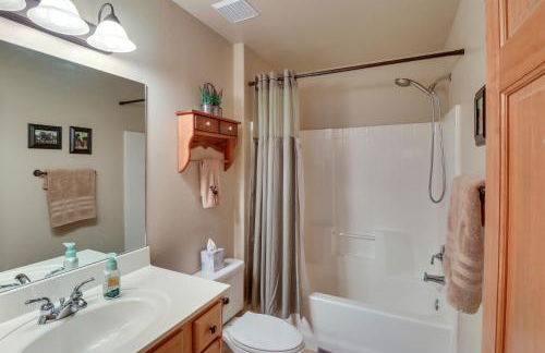 3 Mi to Fool Hollow Lake Cozy Cabin with Fire Pit - Foto 17