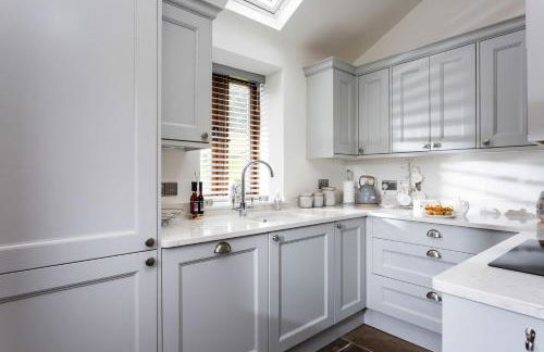 Shepherd's Cottage - Photo 10