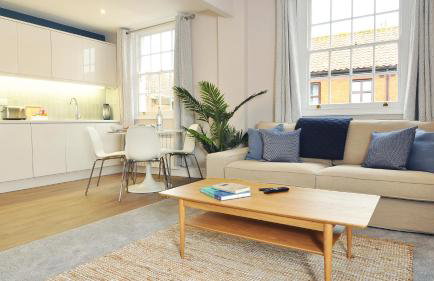 Trident Court Apartments - Photo 11