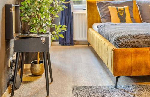 Rock trifft Ruhrpott by Cordis Sky für bis zu 3 Personen 5 Minuten zur Messe Essen oder Hauptbahnhof - Foto 10