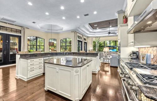 Tranquility - 4000 Sq ft of Luxury - Private Pool/Spa, Walk Everywhere, Pet Friendly - Foto 29