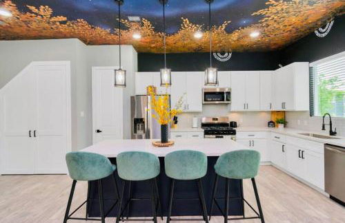 CAMP OUT - Big Backyard - 5mins To Downtown - Foto 20