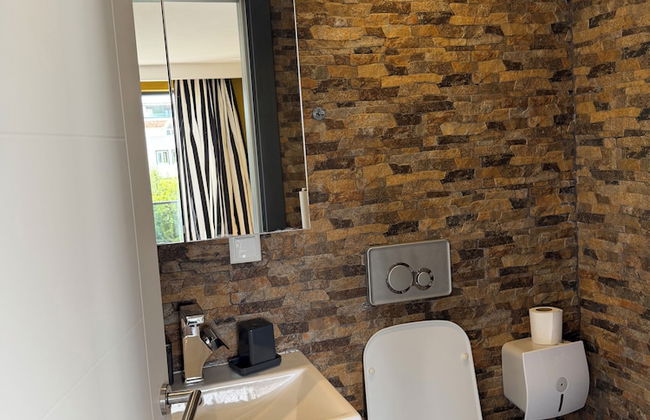 Deluxe Beach Residence - Photo 43