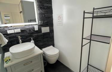 Unique Houseboat Modern and New - Foto 21