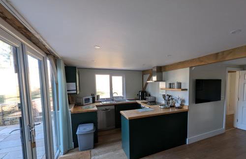 Roman Lodge - Photo 6