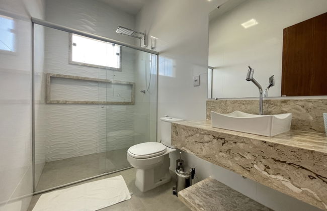 Casa COMPLETA com Piscina 1 Min da Praia - Foto 20