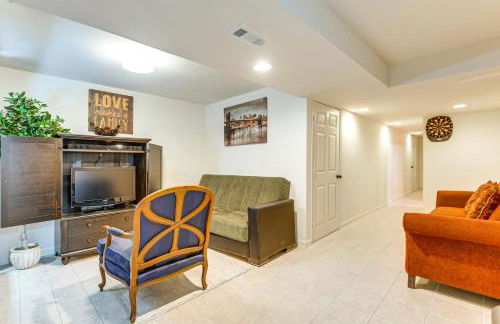 Elevator In-Unit 3-Story Condo Only 14 Mi to DC! - Foto 27