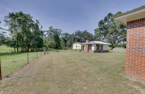 Pet-Friendly Slocomb Vacation Rental with Sunroom! - Foto 34