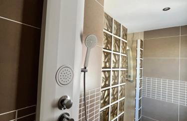 3 hab - Parking gratis - A un paso del Centro - Ideal Escapada - Foto 26