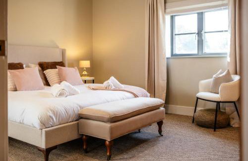 Luxury Cotswolds Estate with Pool - Foto 32