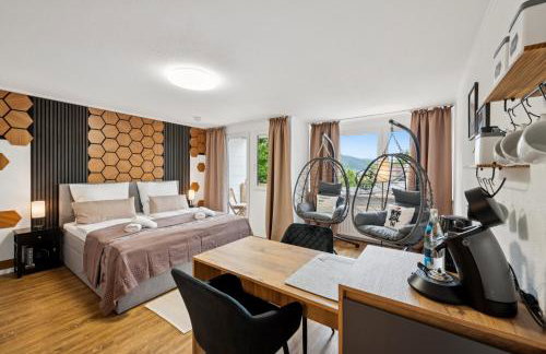 Schwarzwald-Oase mit Balkon und Parkplatz - Photo 2