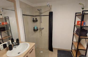 Cosy Home 4 - Spacieux studio avec parking - 30 min Paris - Foto 15
