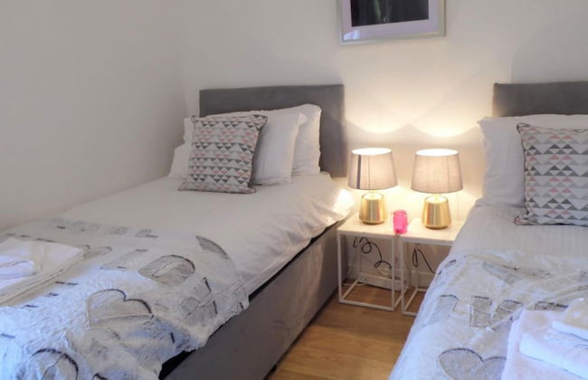 Stanefield House Motherwell - Photo 11